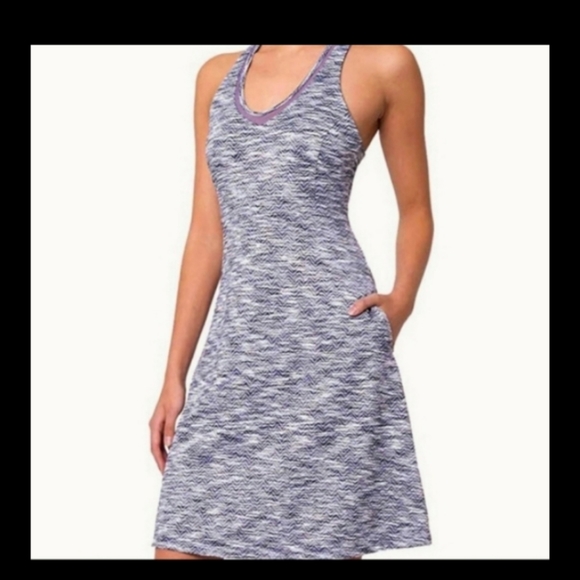 MPG Dresses & Skirts - MPG Ladies' Travel Dress. Lavender. Like new. Size medium.